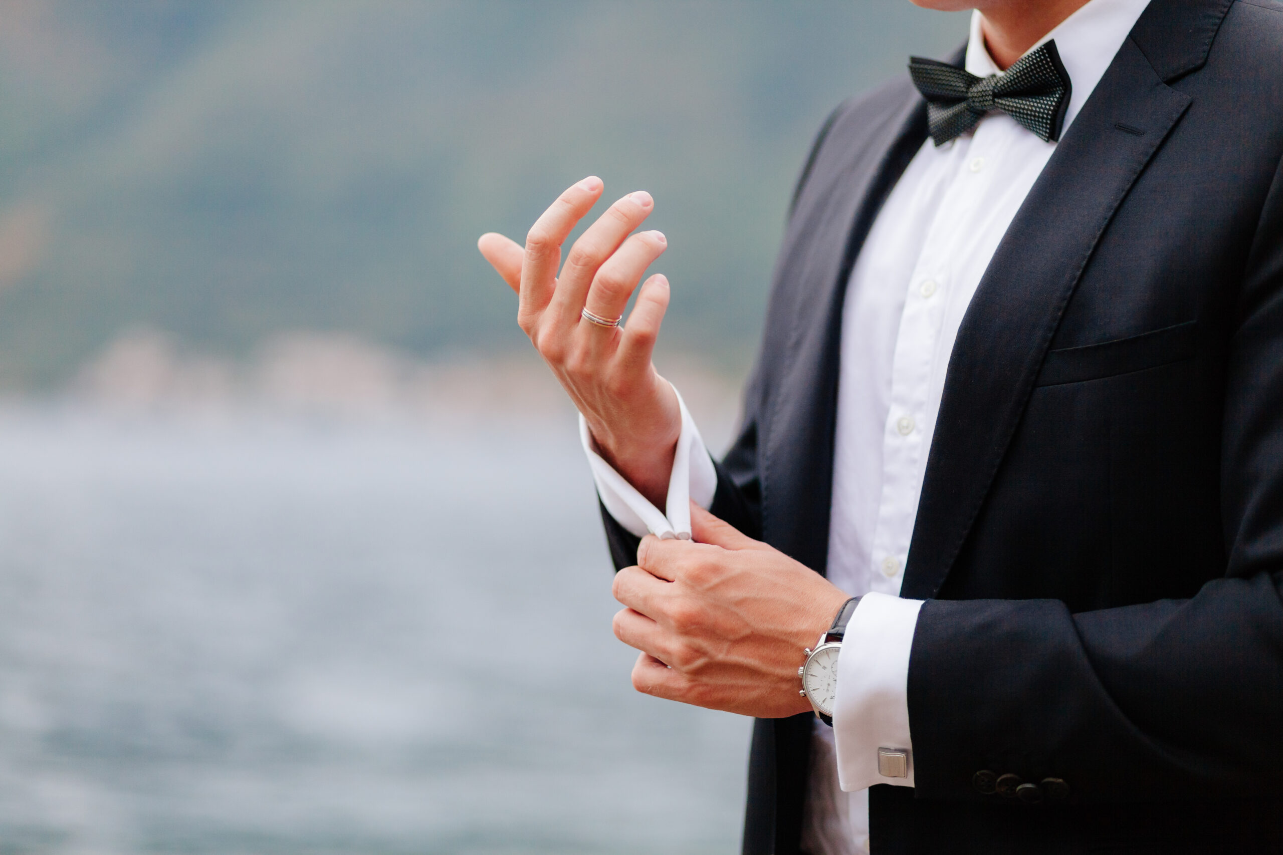 groom wear cufflink close up